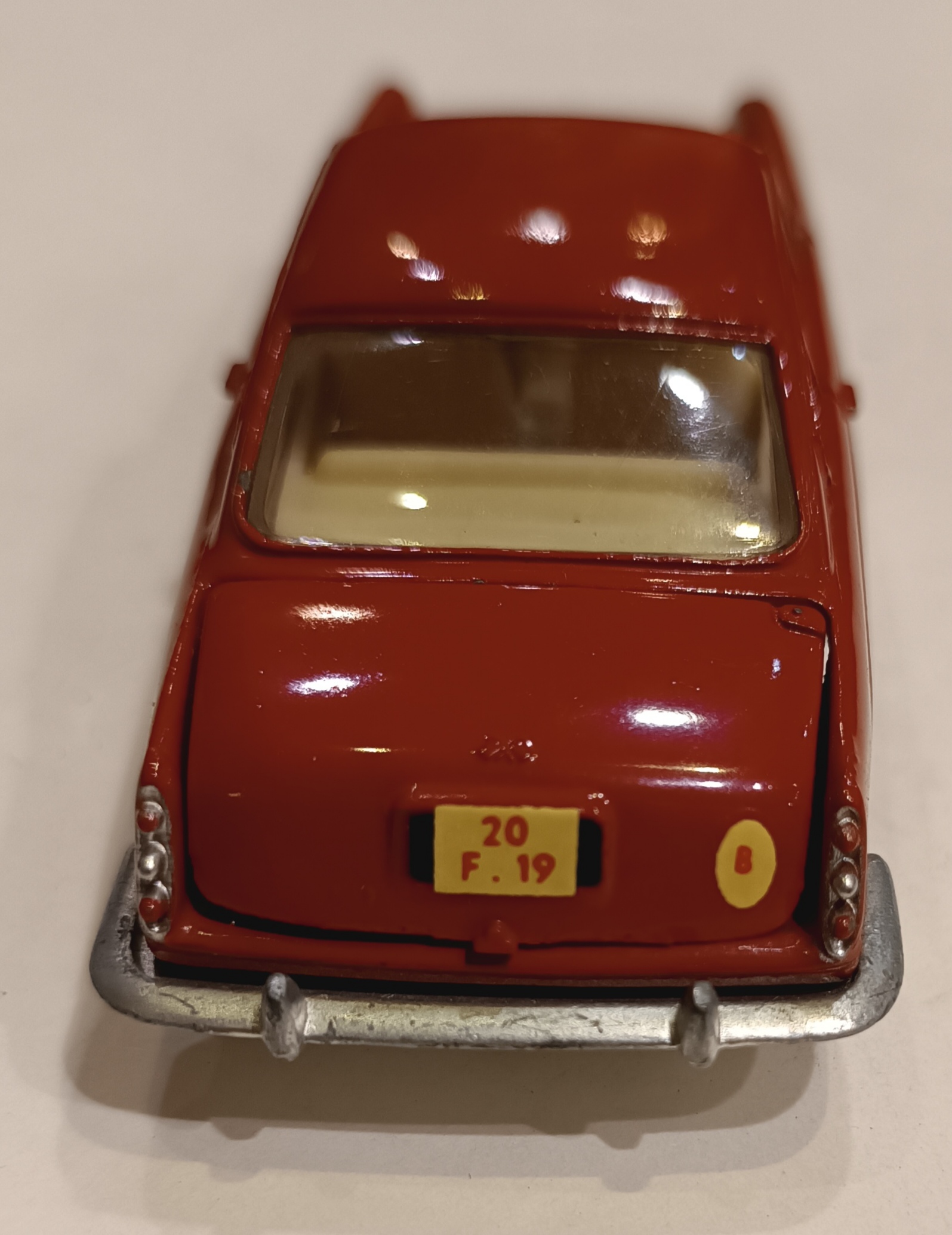FERRARI 250GT DINKY TOYS 1/43