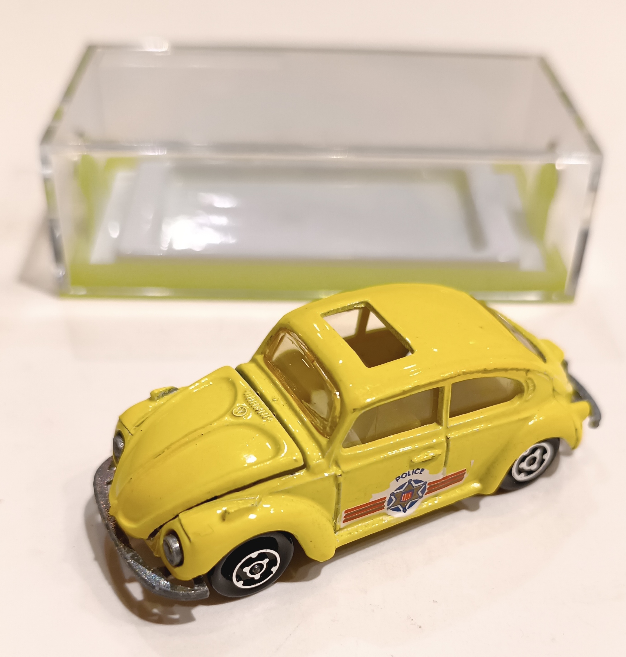 VOLKSWAGEN 1302 MAJORETTE 1/60