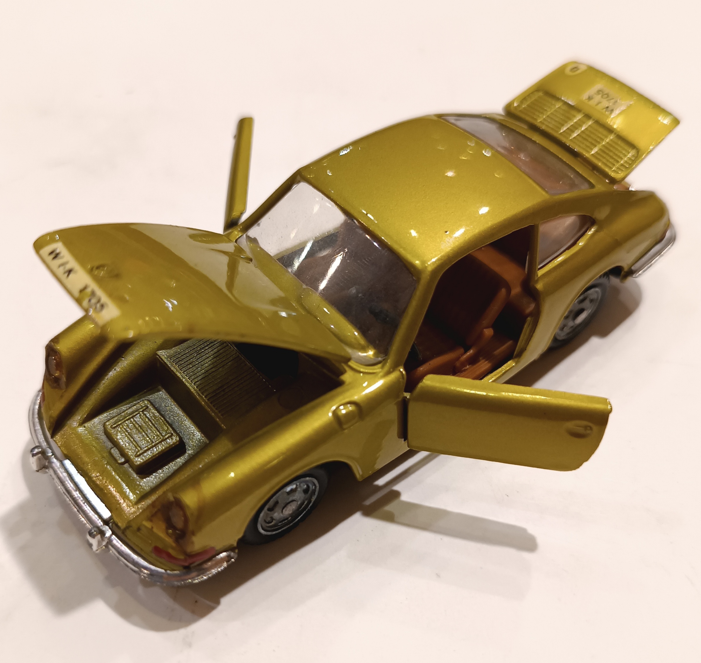 PORSCHE 912 MEBETOYS 1/43