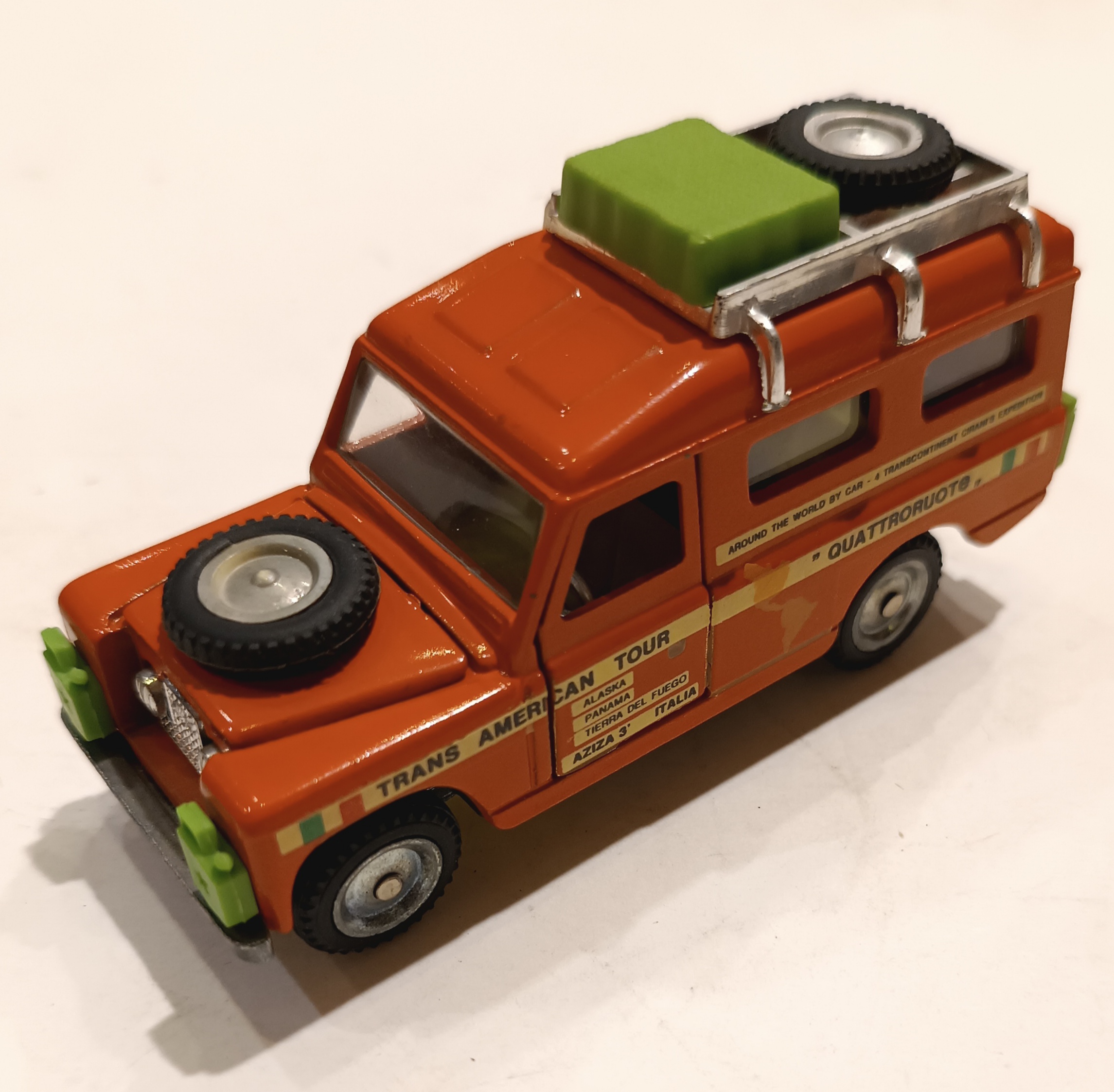 LAND ROVER MEBETOYS 1/43