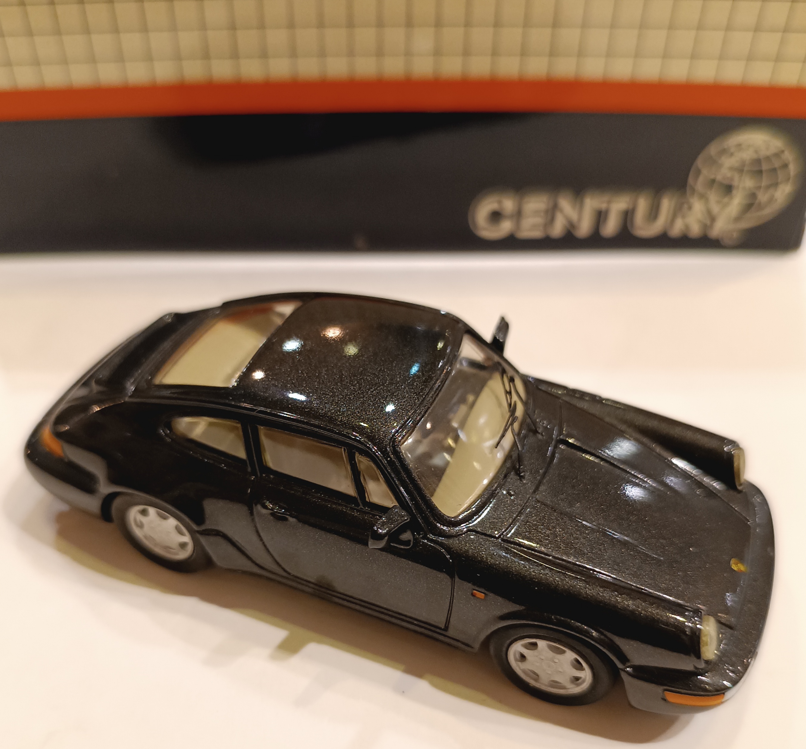 PORSCHE CARRERA 4 COUPE CENTURY 1/43