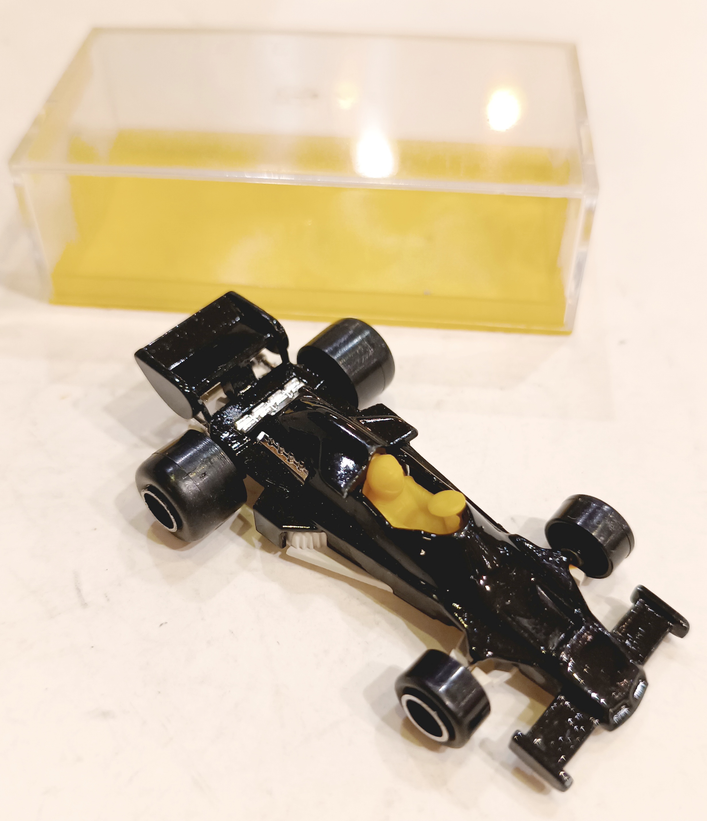 SHADOW F1 MAJORETTE 1/64
