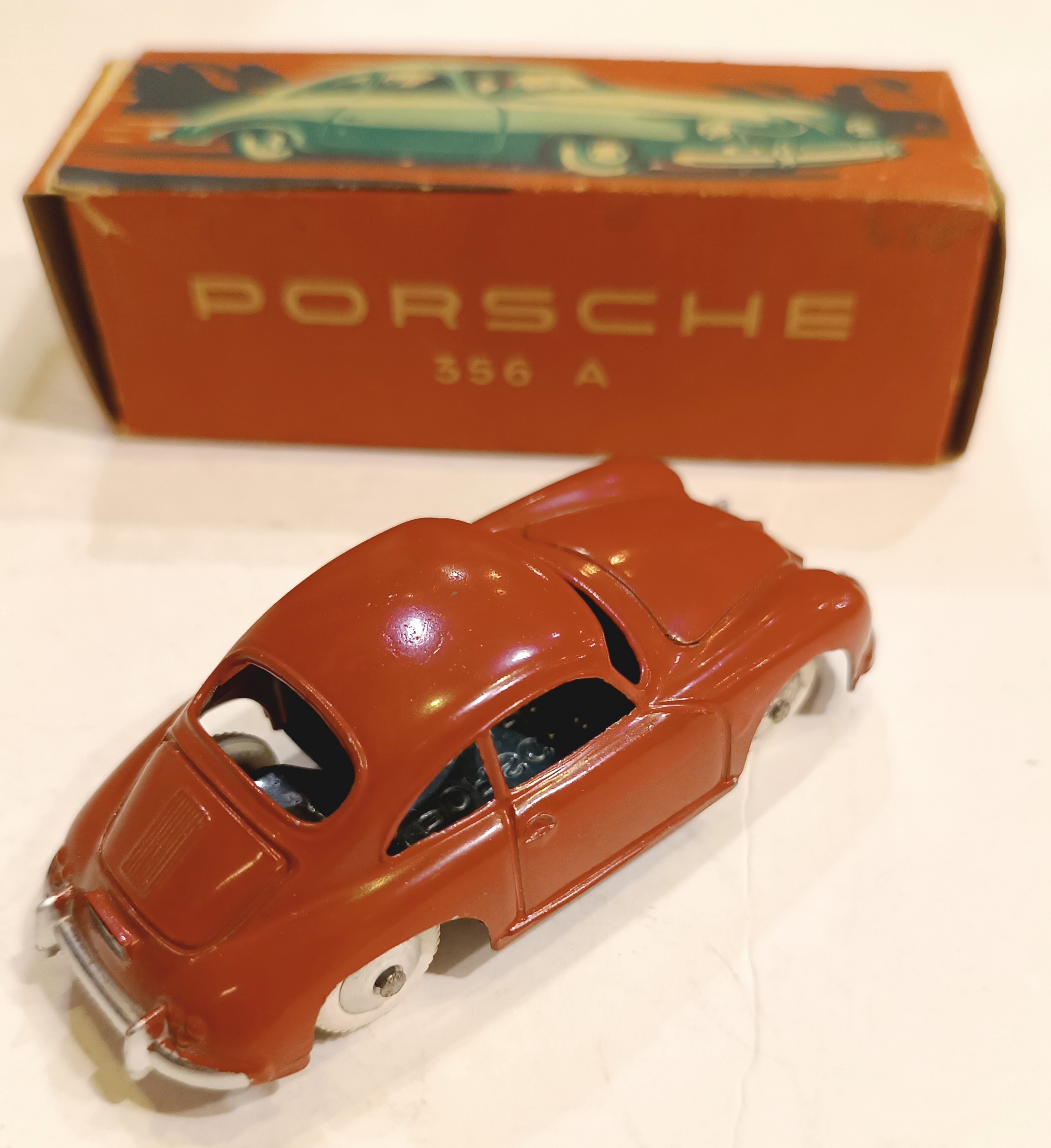 PORSCHE 356 A ROUGE - QUIRALU 1/43
