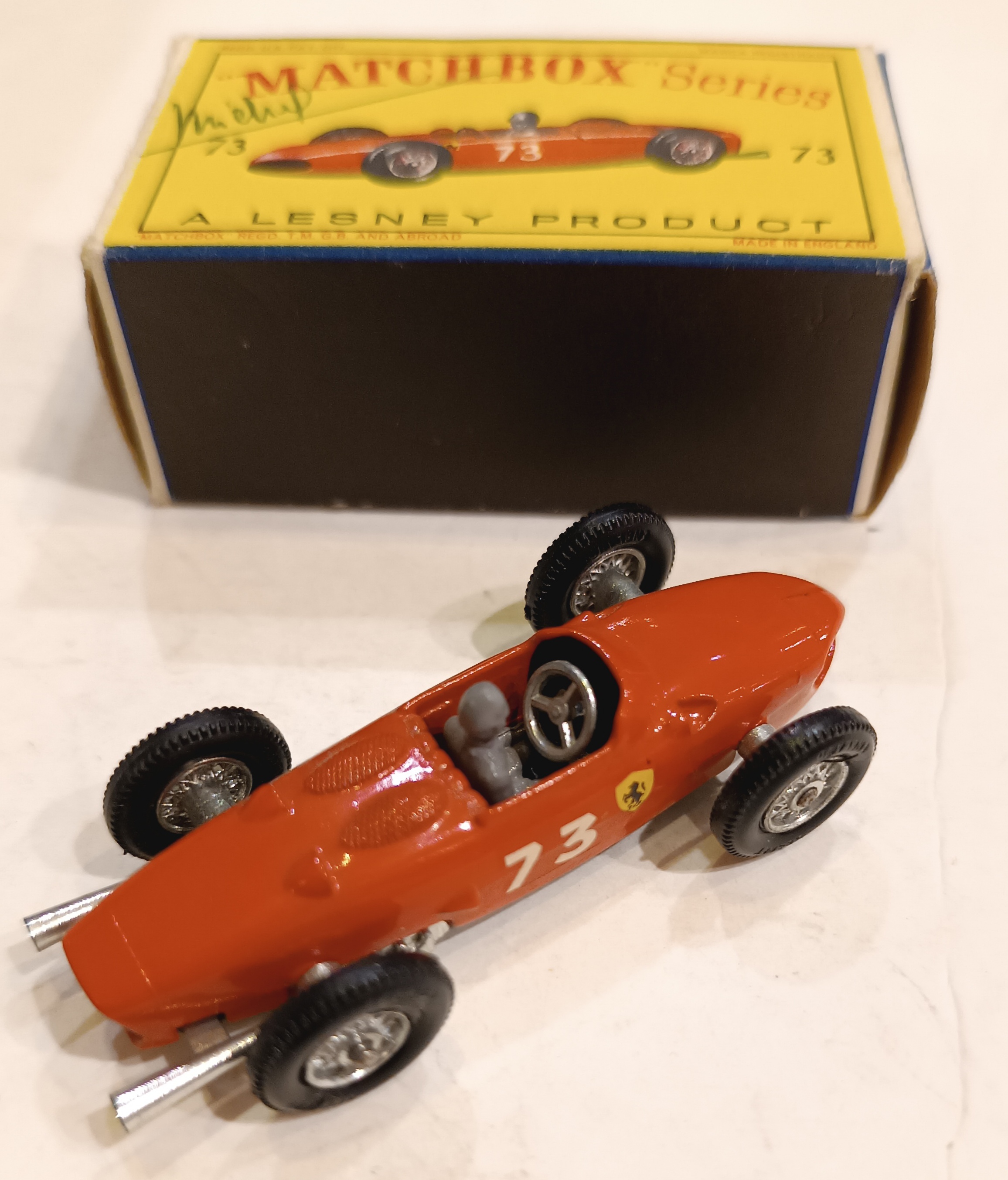 FERRARI RACING CAR MATCHBOX 1/64