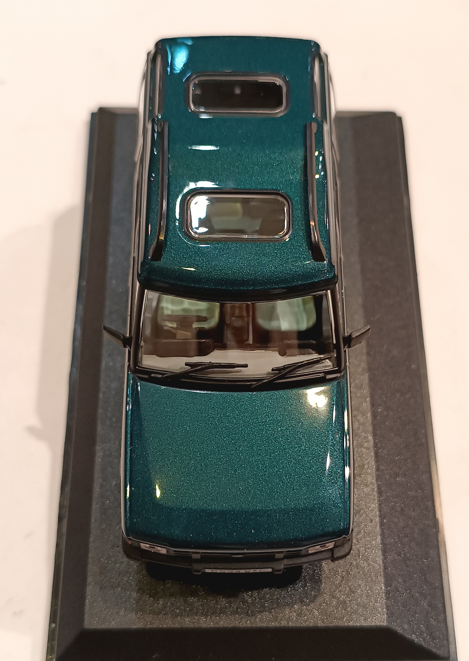 LAND ROVER DISCOVERY 1 MARSEILLES OXFORD 1/43