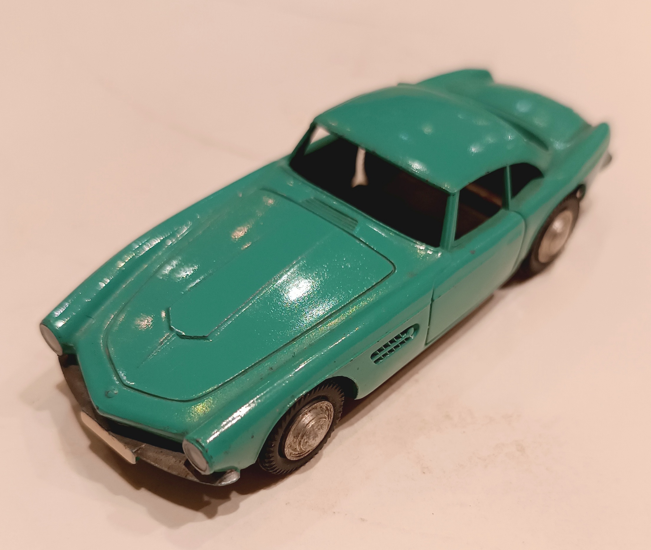 BMW 507 TOURING-SPORT MARKLIN 1/36