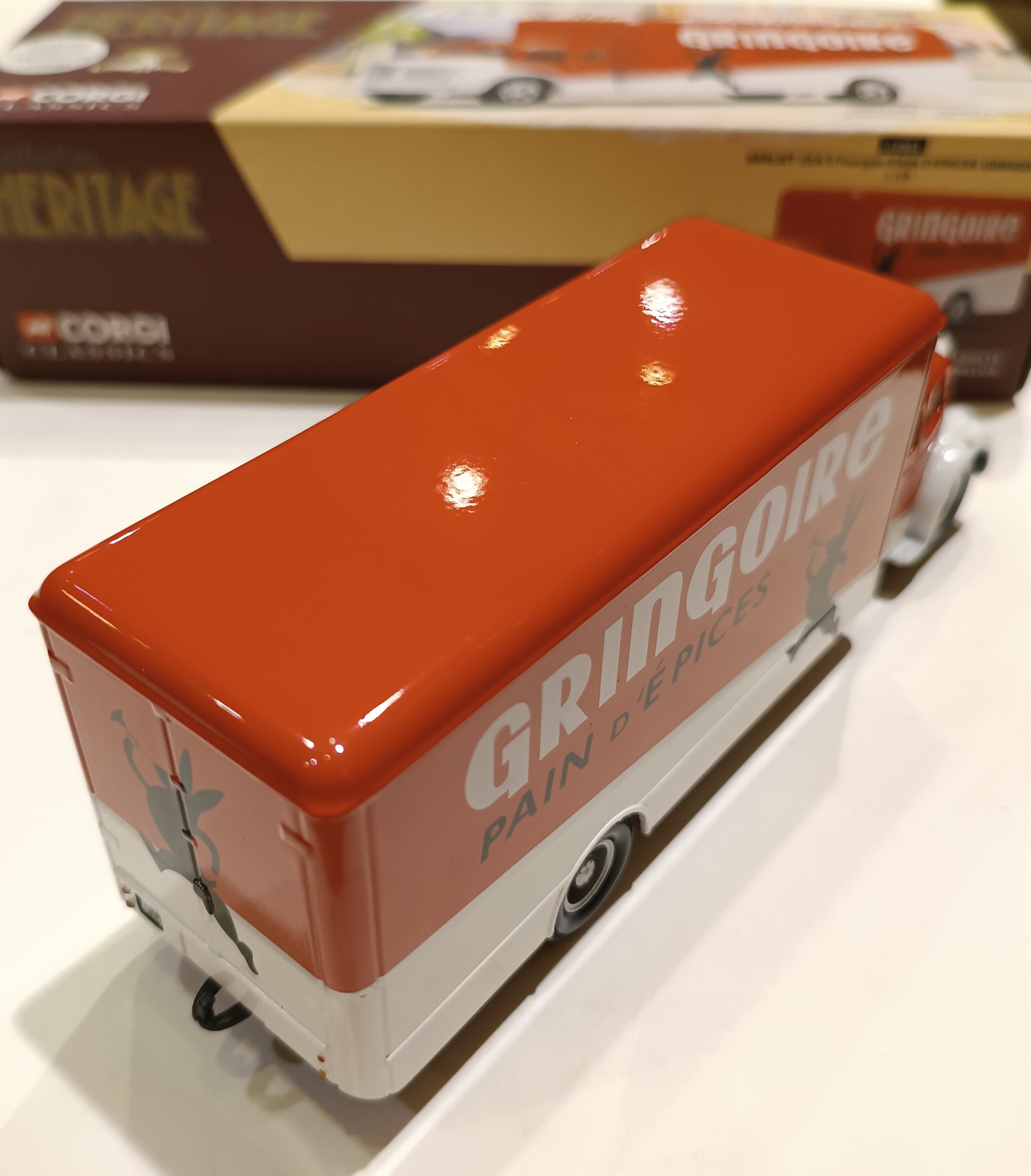 BERLIET GLR 8 FOURGON PAIN D'EPICES GRINGOIRE CORGI 1/50