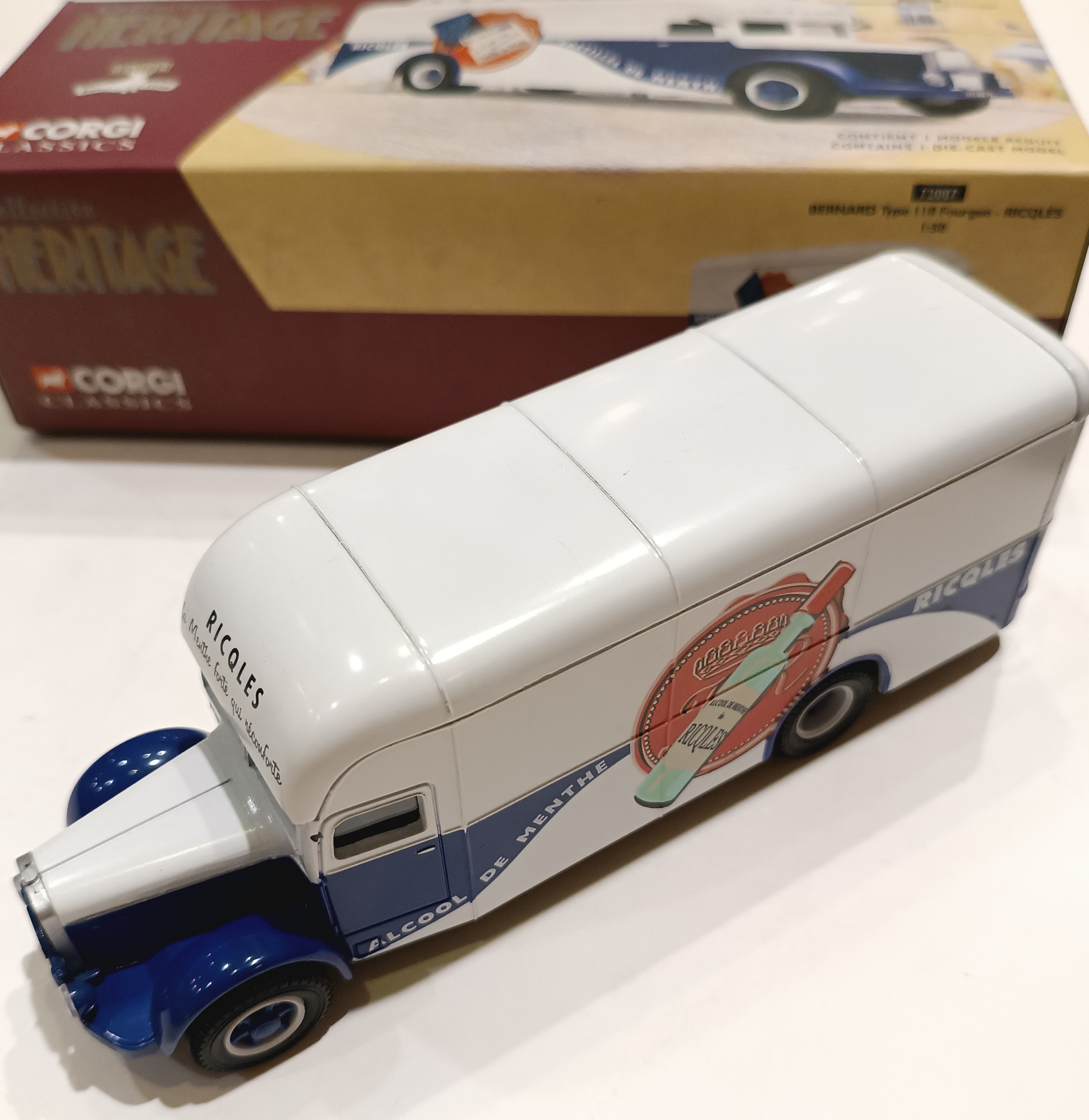 BERNARD TYPE 110 FOURGON RIQLES CORGI 1/50