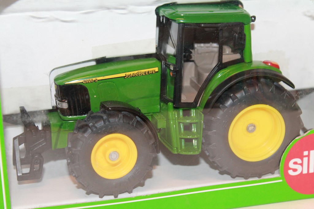 JOHN DEERE 6920 S SIKU 1/32°