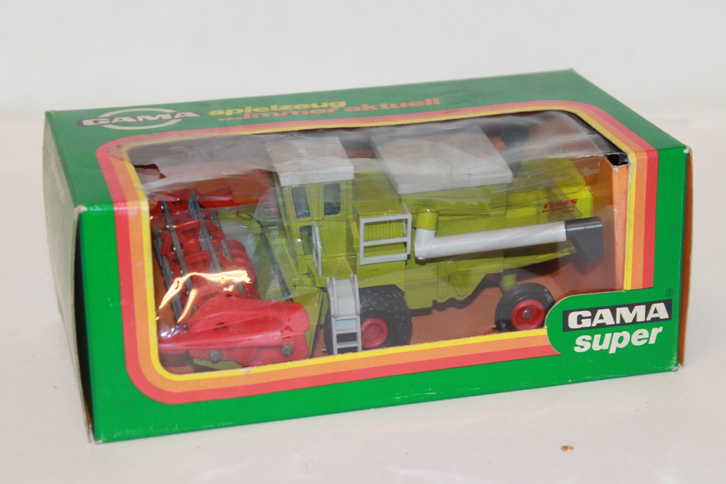 MOISSONNEUSE CLAAS DOMINNATOR 100 GAMA 1/43°