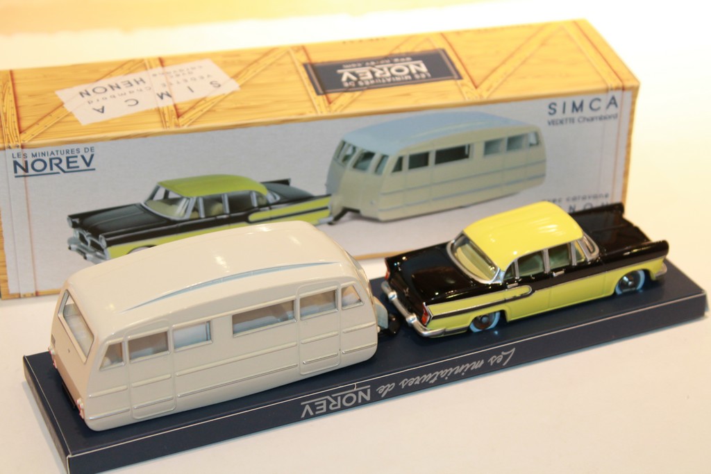 SIMCA VEDETTE CHAMBORD AVEC CARAVANE HENON NOREV 1/43°