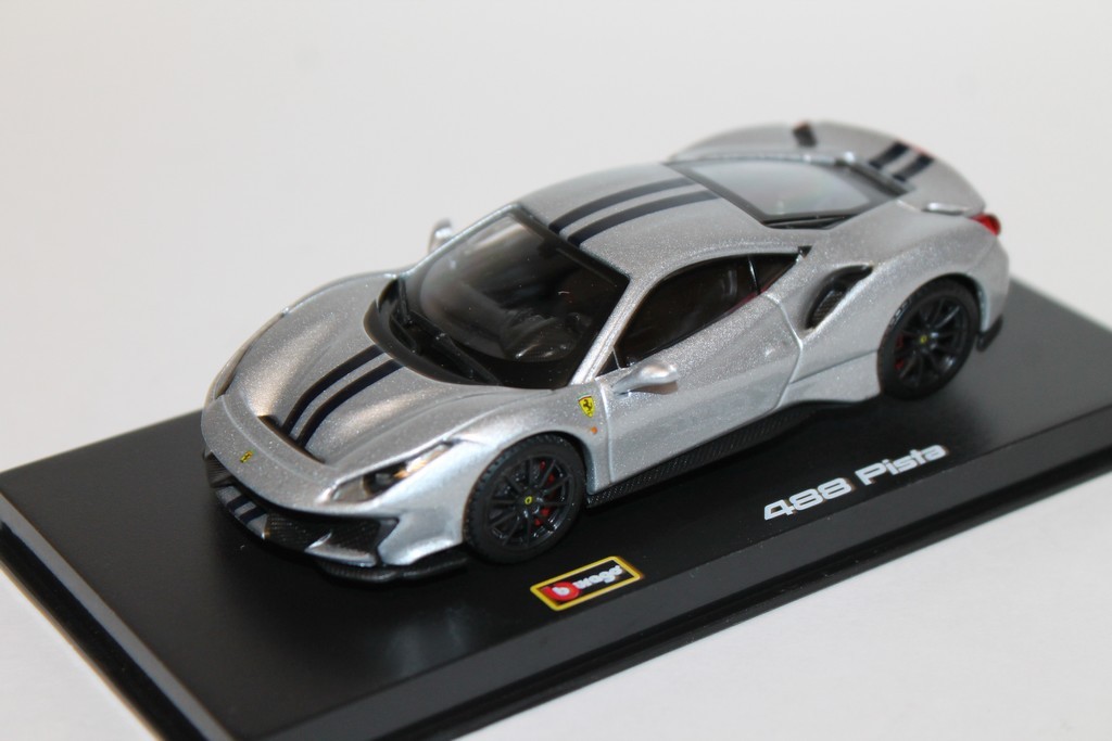 FERRARI 488 PISTA 2018 BURAGO 1/43°