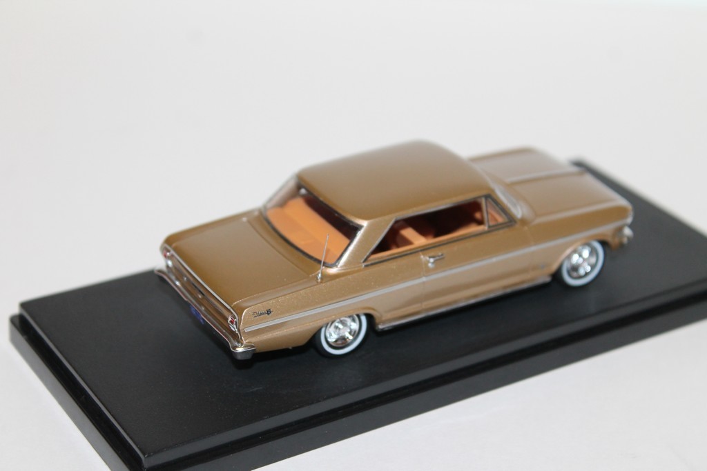 CHEVROLET NOVA SADDLE TAN POLY 1963 THE GOLDVARG COLLECTION 1/43°