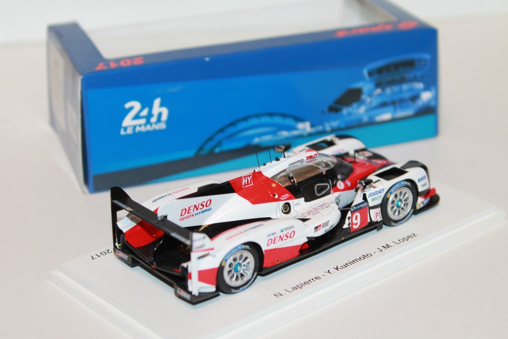 TOYOTA TS050 HYBRID N°9 24H LM 2017 SPARK 1/43°