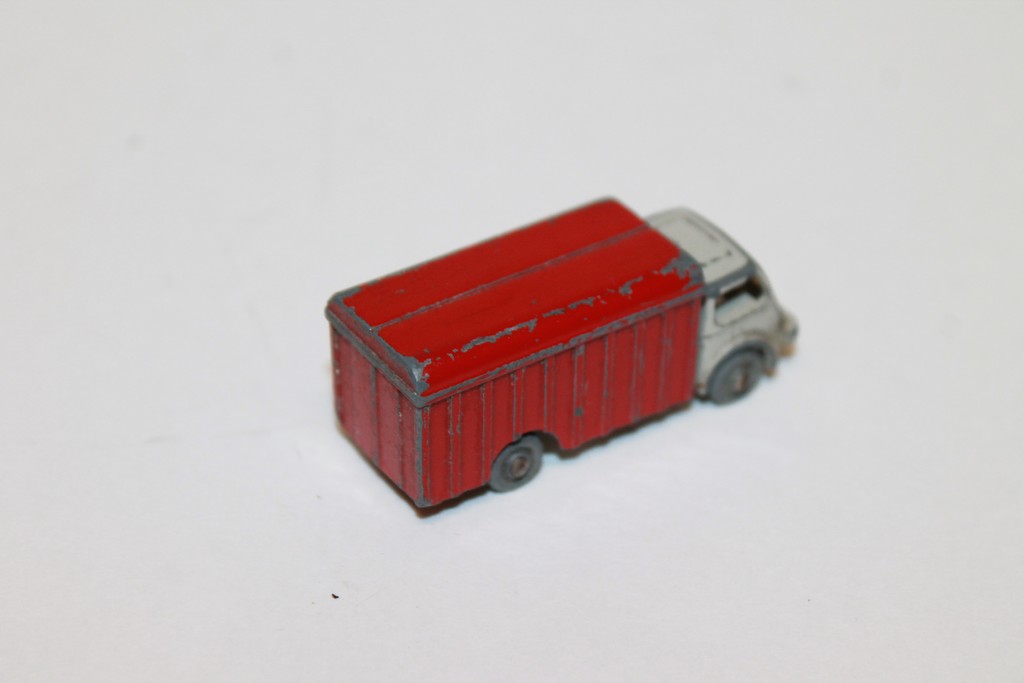 CAMION RENAULT 1950 CIJ 1/87°