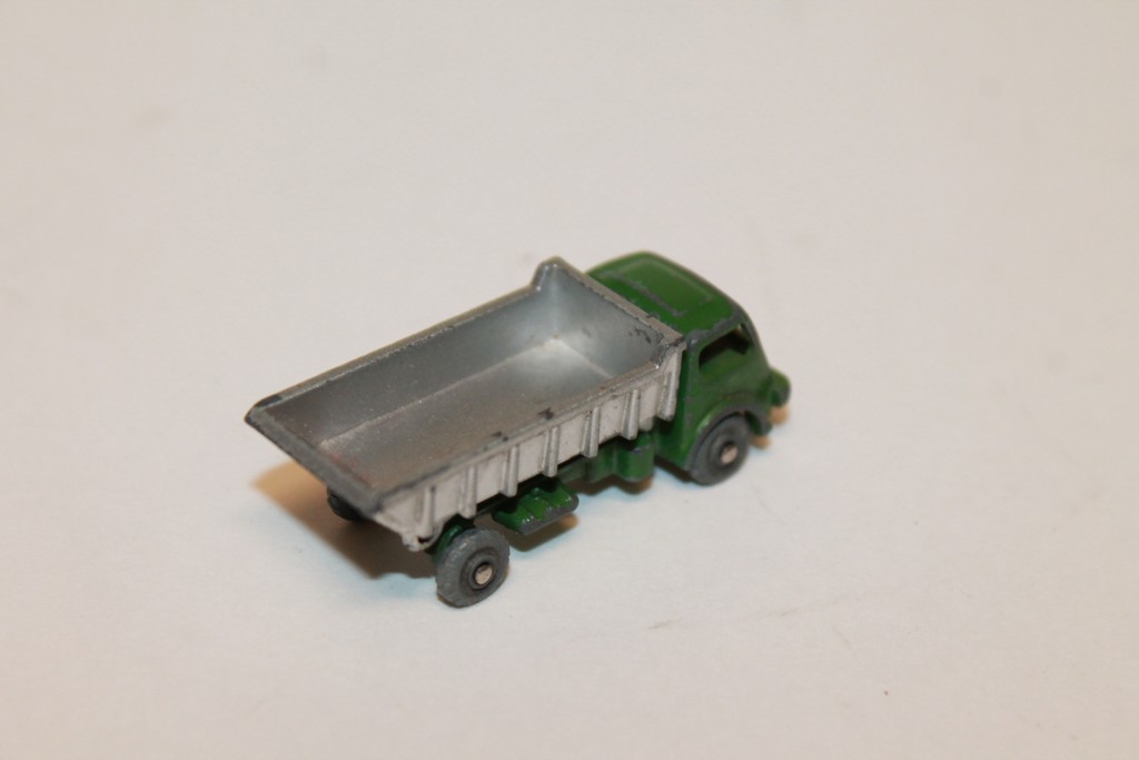 CAMION-BENNE RENAULT 1950 CIJ 1/87°