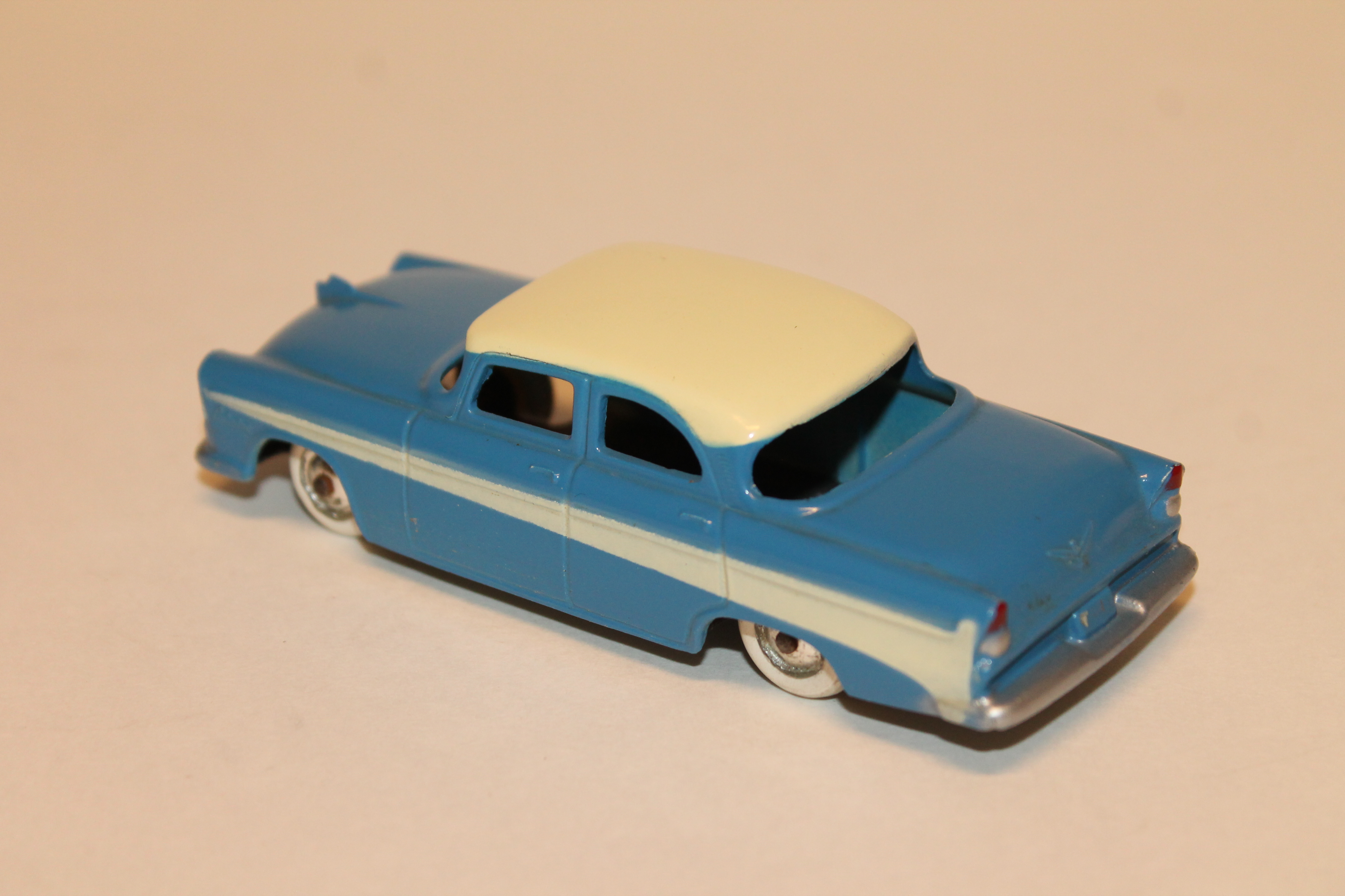 PLYMOUTH BELVEDERE 1957 CIJ 1/43°