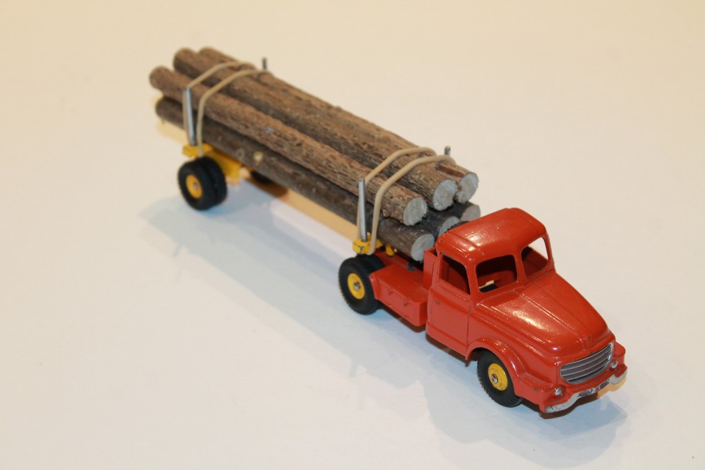 WILLEME FARDIER 1957 DINKY TOYS 1/43°