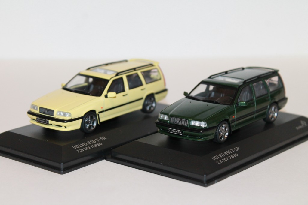 VOLVO 850 T-5R VERT ET JAUNE