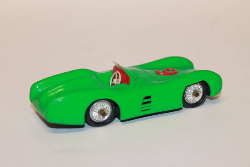 Miniature Norev 1/43 Mercedes Benz Competition - Vintage (N°13)