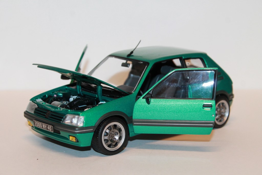 PEUGEOT 205 GTi GRIFFE GREEN 1990 NOREV 1/18°