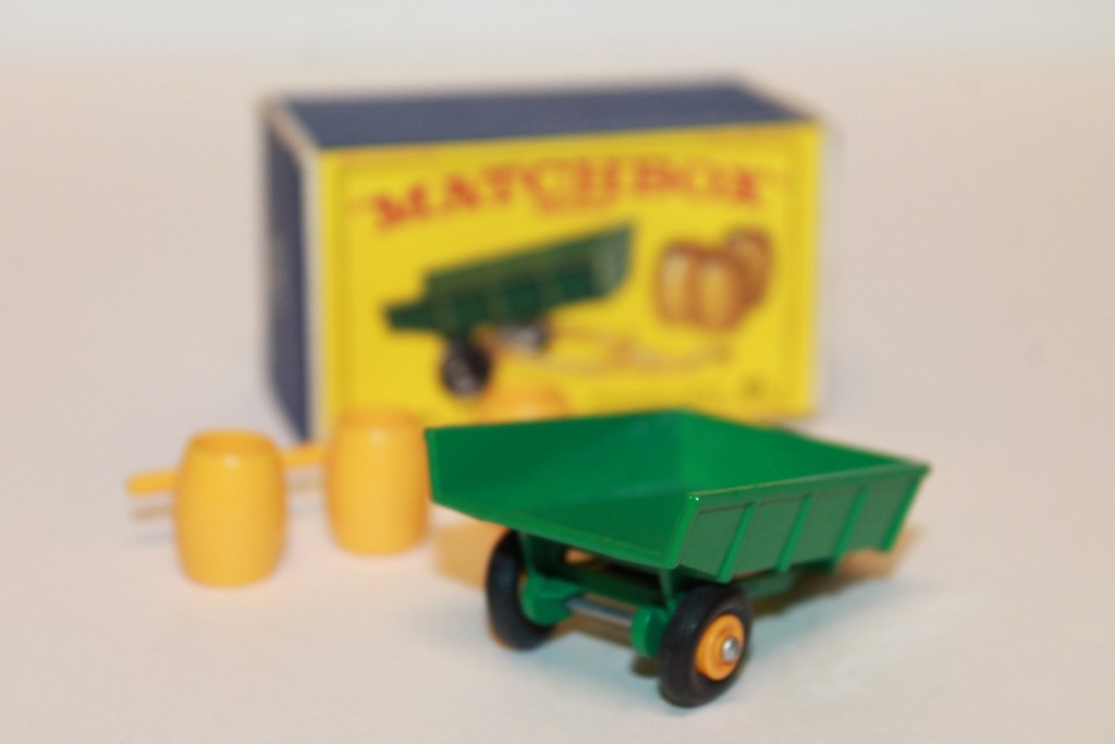TRAILER WITH TONES MATCHBOX 1/64°