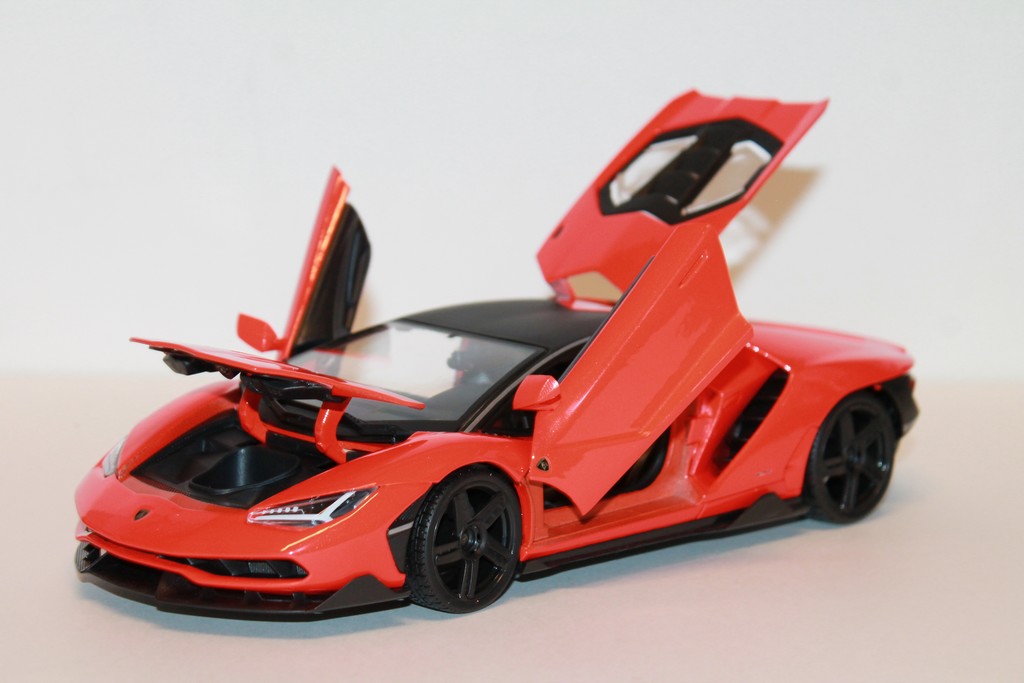 LAMBORGHINI CENTENARIO ORANGE MAISTO 1/18°