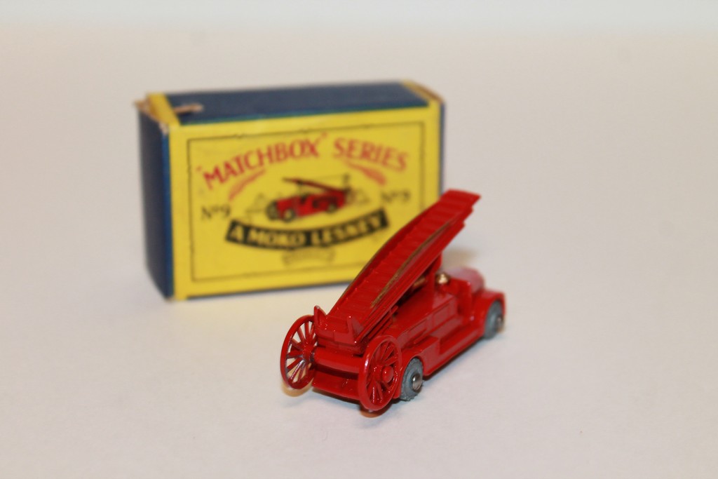 FIRE ENGINE MATCHBOX SERIE A 1/64°