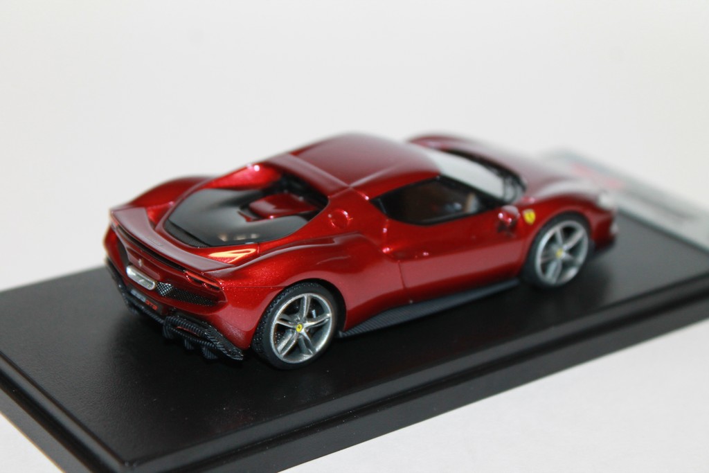 FERRARI 296 GTB RED LOOKSMART 1/43°