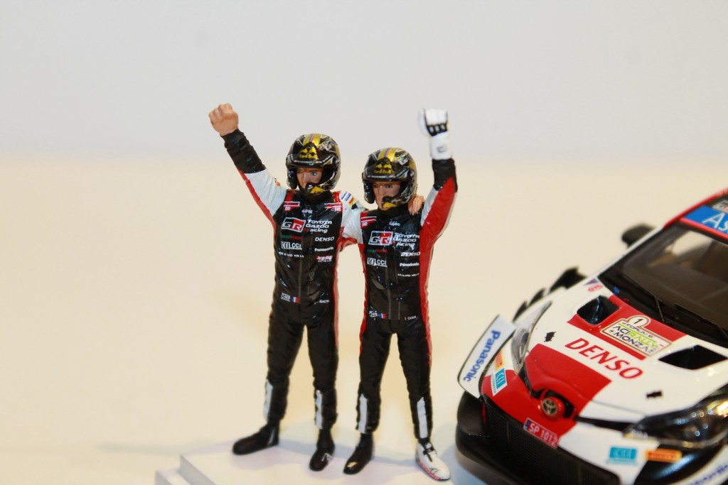 TOYOTA YARIS WRC N°1 VAINQUEUR RALLY MONZA 2021 SPARK 1/43°