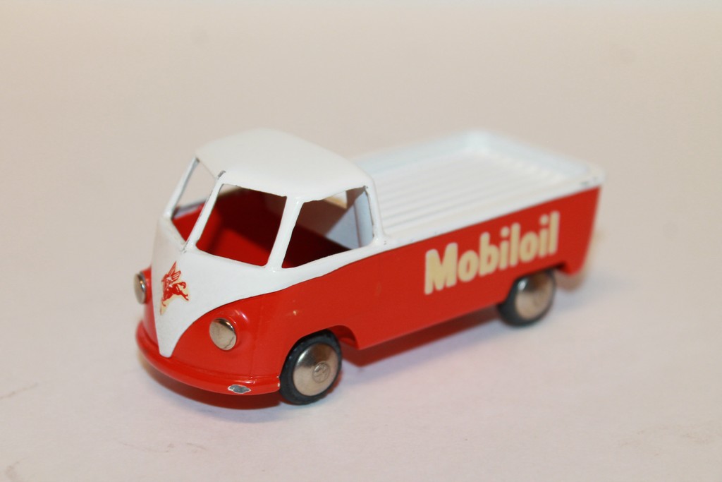 VW COMBI PICK-UP "MOBILGAS-MOBILOIL" TEKNO 1/43°