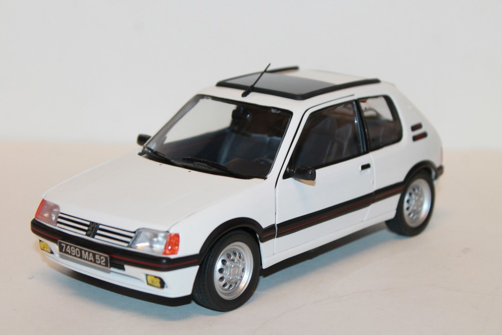 PEUGEOT 205 GTI 1.6 1988 WHITE NOREV 1/18°