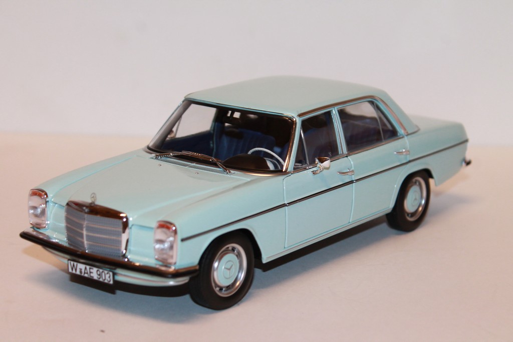 MERCEDES-BENZ 200 1968 LIGHT BLUE NOREV 1/18°