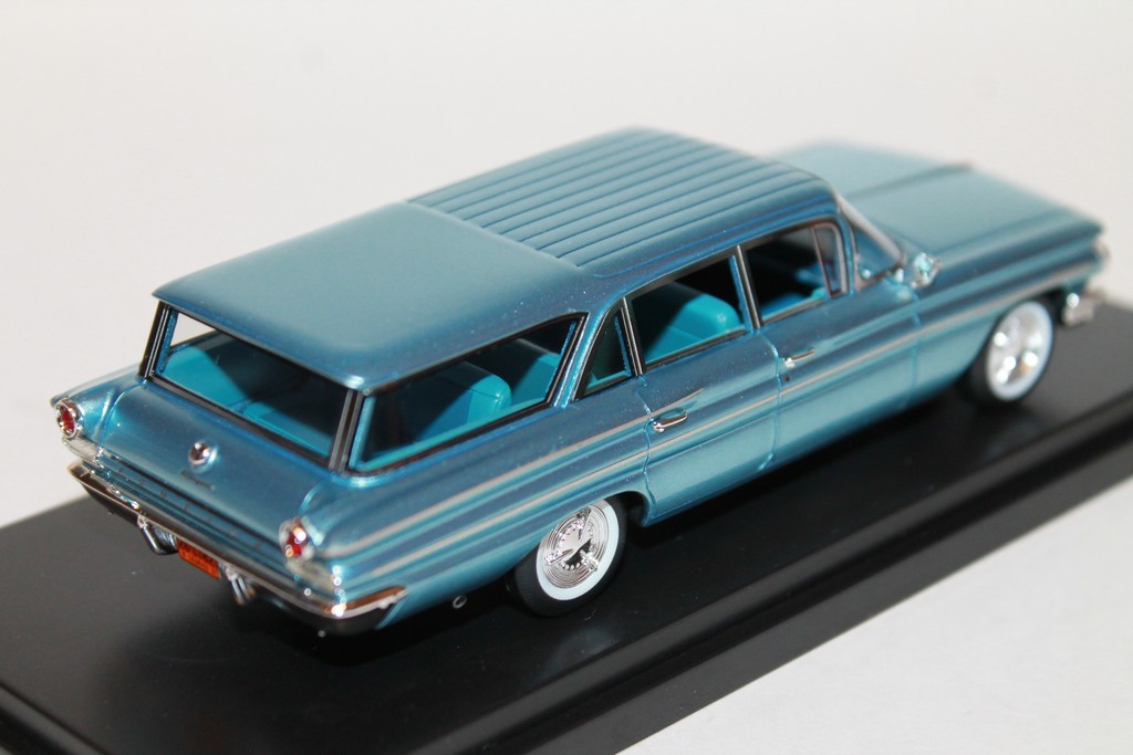 PONTIAC SAFARI SKYNIST BLUE 1960 GOLDVARG 1/43°