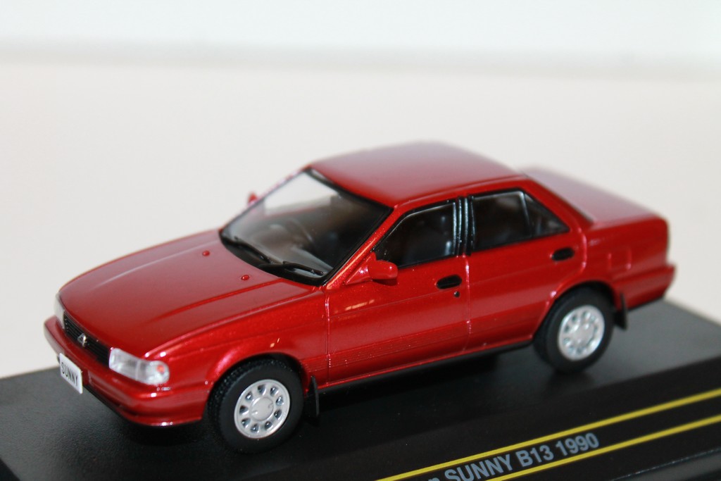 NISSAN SUNNY B13 ROUGE FIRST 43 MODELS 1/43°