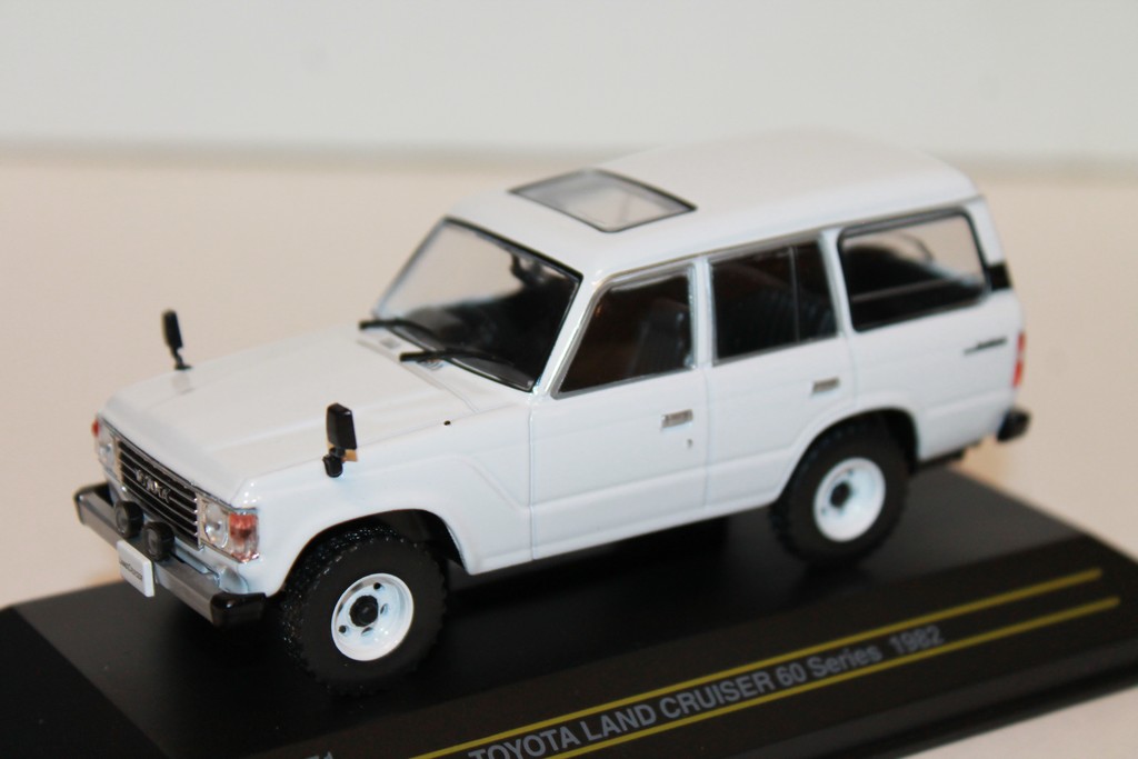 TOYOTA LAND CRUISER LC60 BLANCHE FIRST 43 MODELS 1/43°