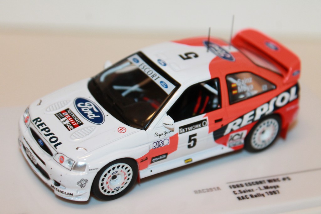 FORD ESCORT WRC #5 C.SAINZ - L.MOYA RAC RALLY 1997 IXO 1/43°