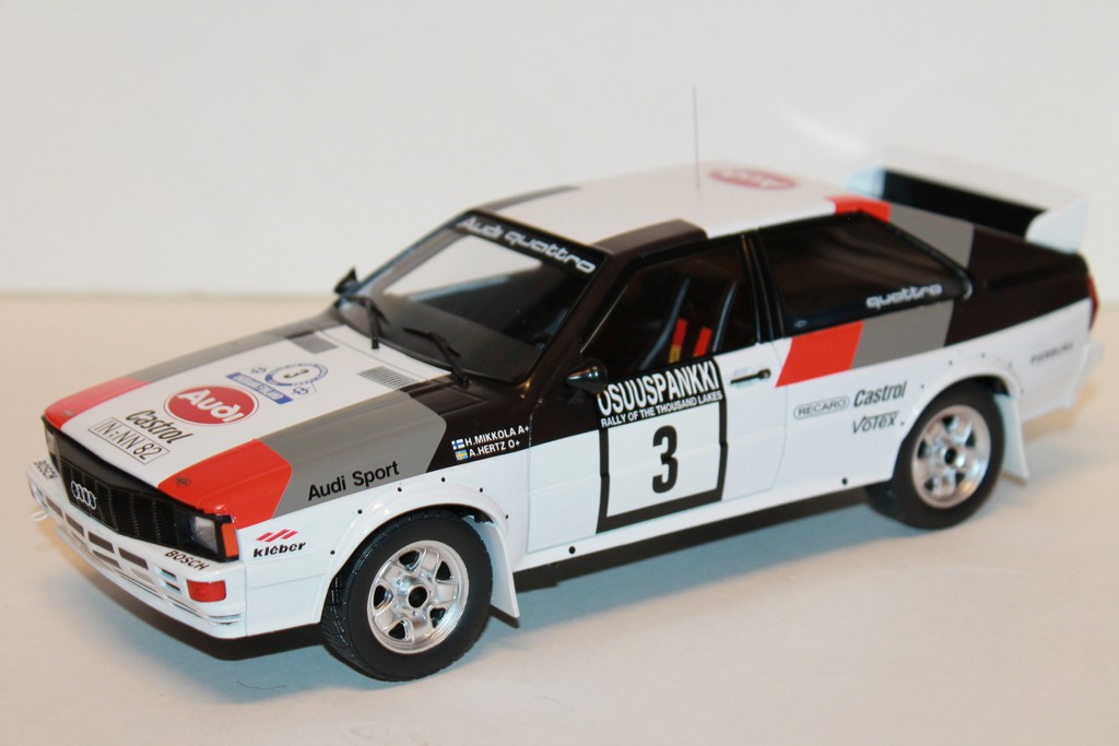 AUDI QUATTRO #3 WINNER RALLY 1000 LAKES 1982 H.MIKKOLA - A.HERTZ IXO 1/18°