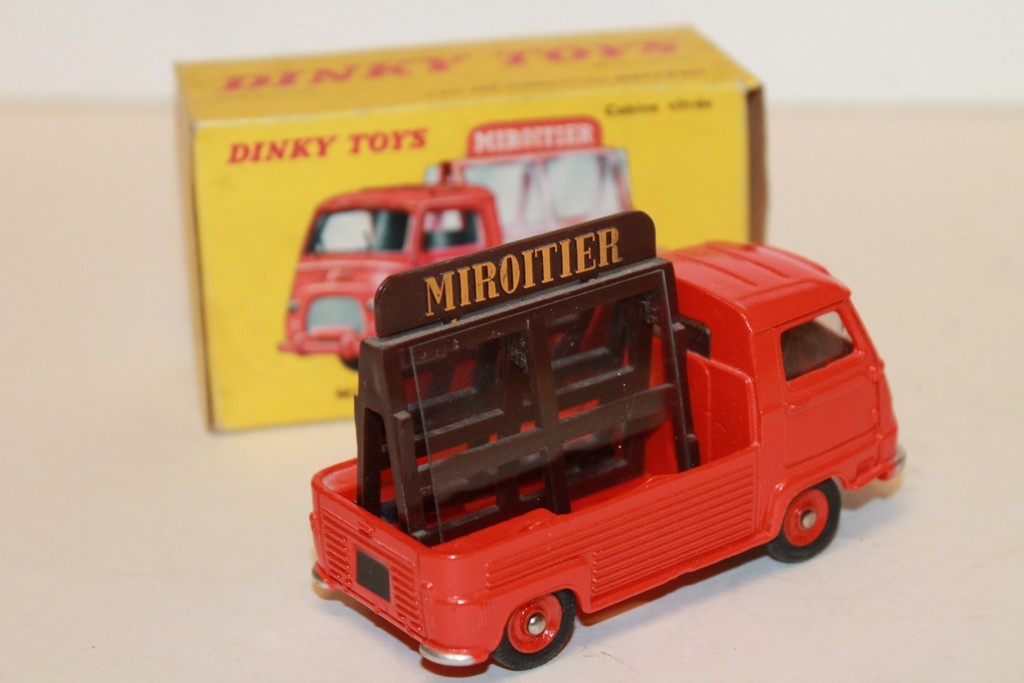 MIROITIER "ESTAFETTE" RENAULT DINKY TOYS 1962 1/48°