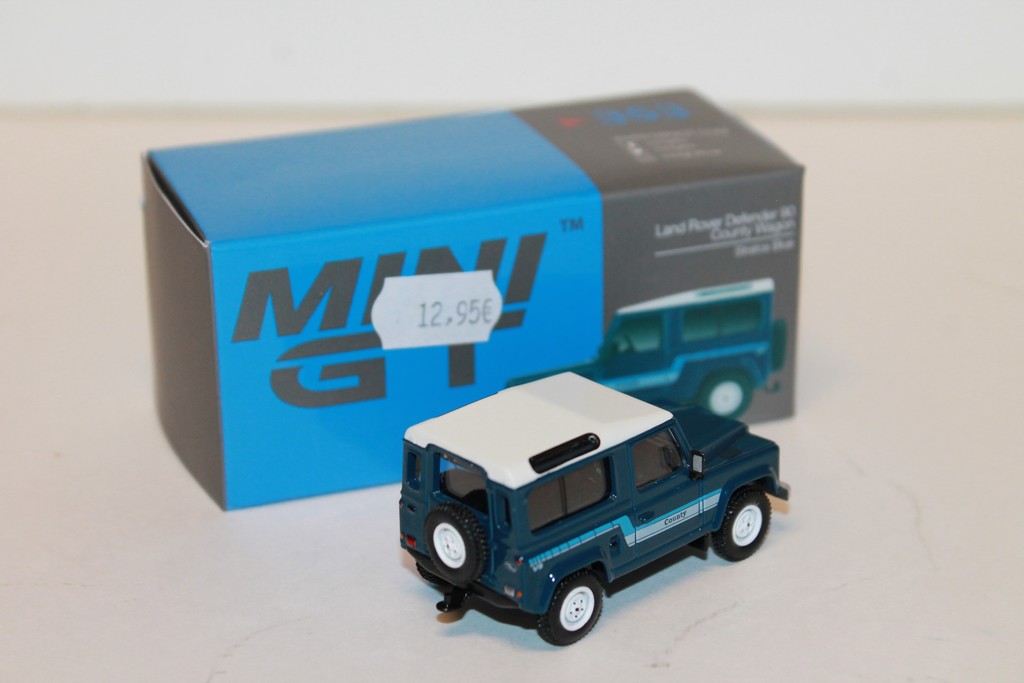 LAND ROVER DEFENDER 90 COUNTY WAGON STRATOS BLUE MINI GT 1/64°