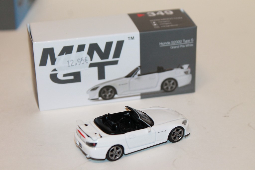 HONDA S2000 TYPE S BLANC MINI GT 1/64°