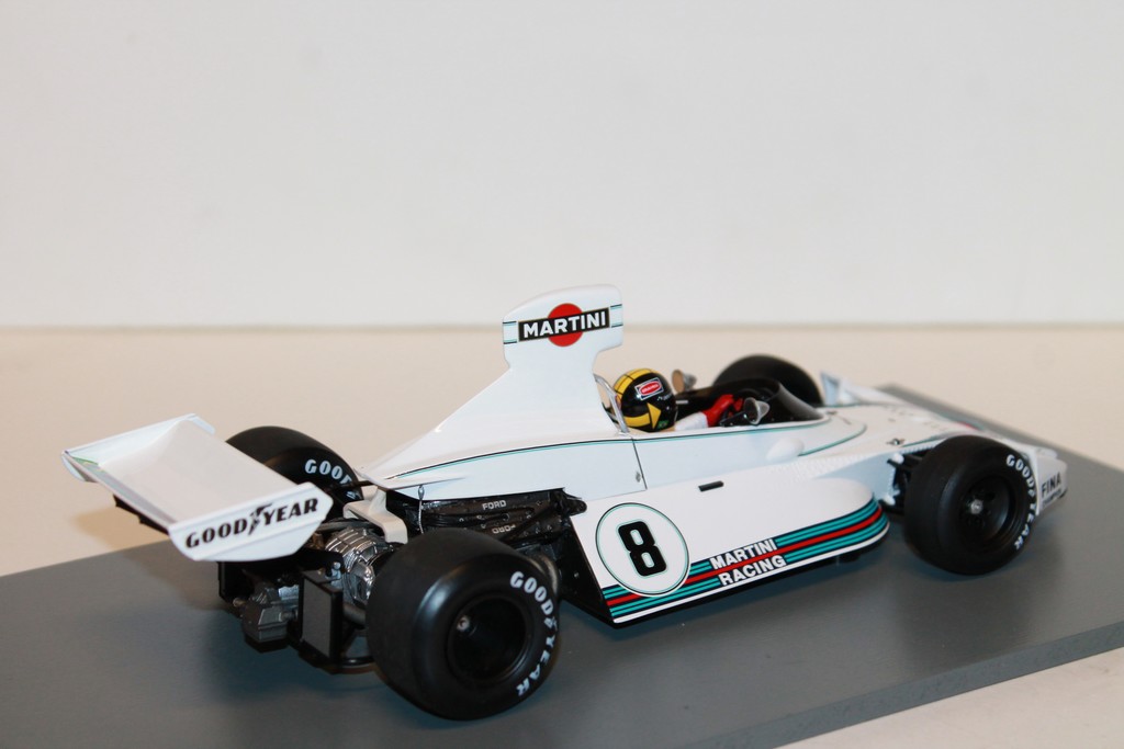 BRABHAM BT44B N°8 VAINQUEUR GP BRÉZIL PACE 1975 SPARK 1/18°