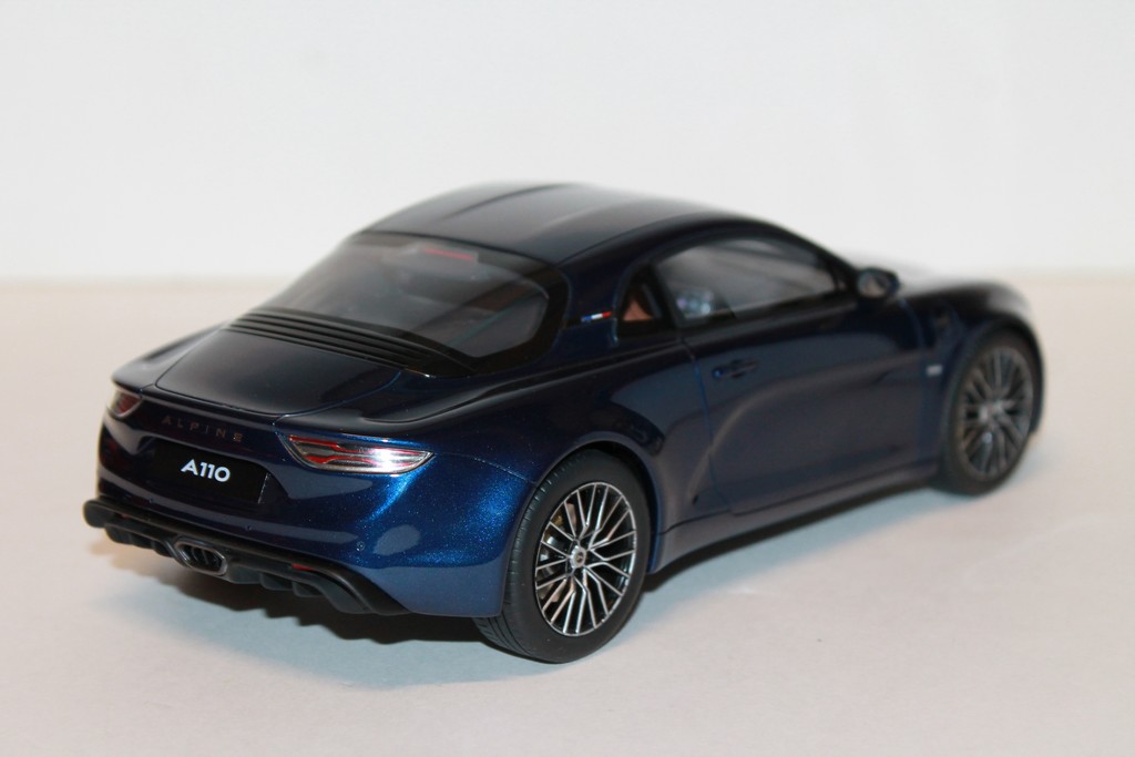 ALPINE A110 LEGENDE GT BLEU OTTOMOBILE 1/18°