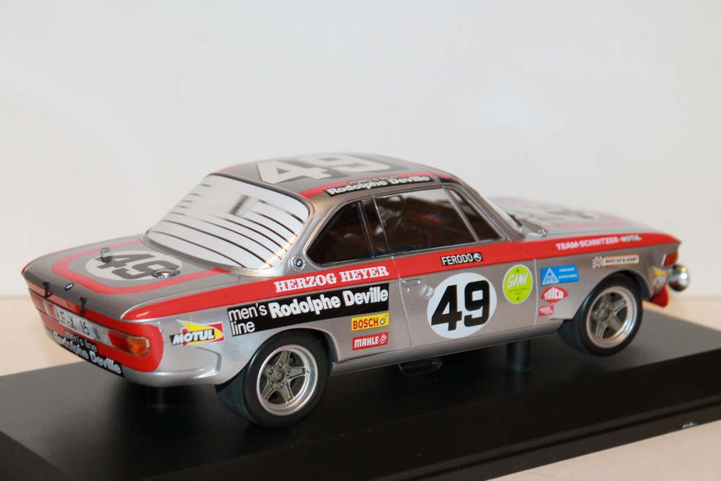 BMW 2800 CS N°49 24H SPA 1972 MINICHAMPS 1/18°