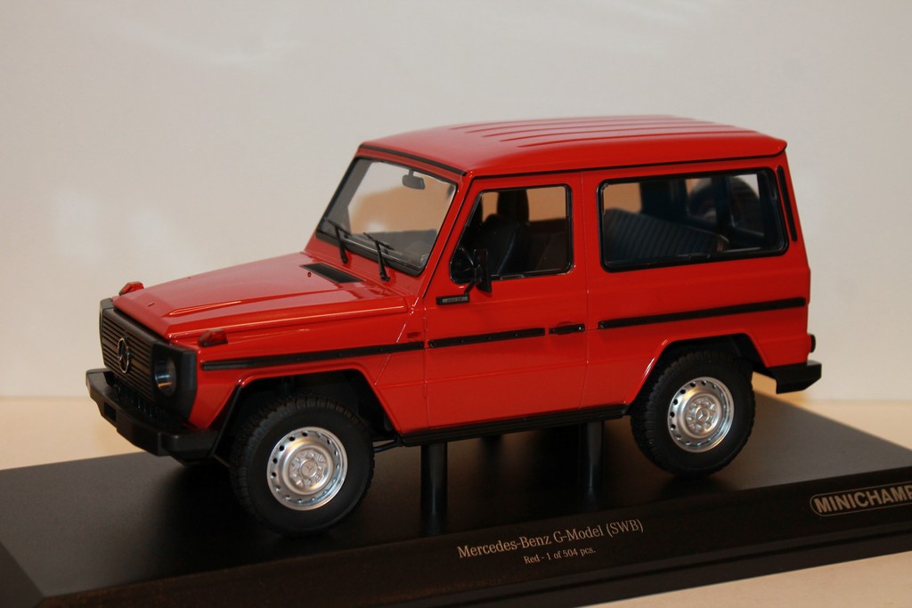 MERCEDES-BENZ G-MODEL (SWD) ROUGE 1980 MINICHAMPS 1/18°