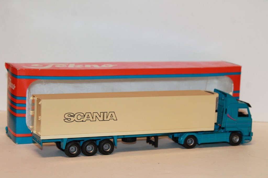 SCANIA 143M 500 STREAMLINE 1996 TEKNO 1/50°