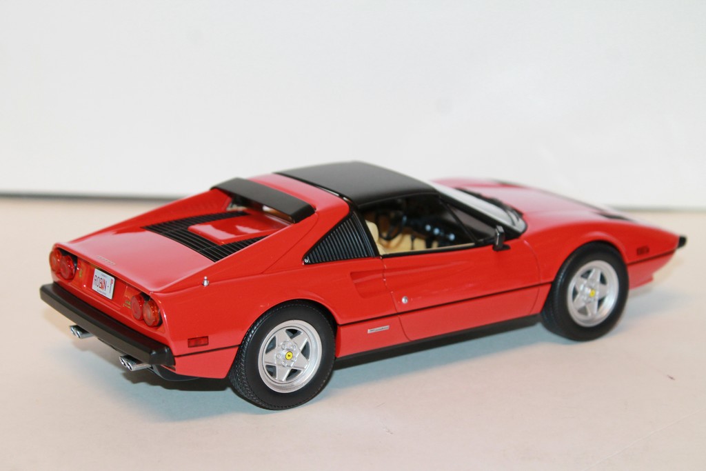 FERRARI 308 GTS ROUGE NOREV 1/18°