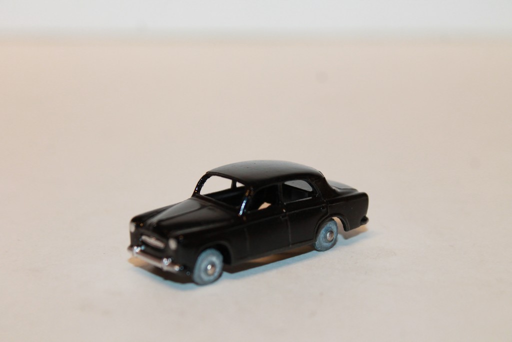 PEUGEOT 403 NOIR 1955 CIJ 1/87°