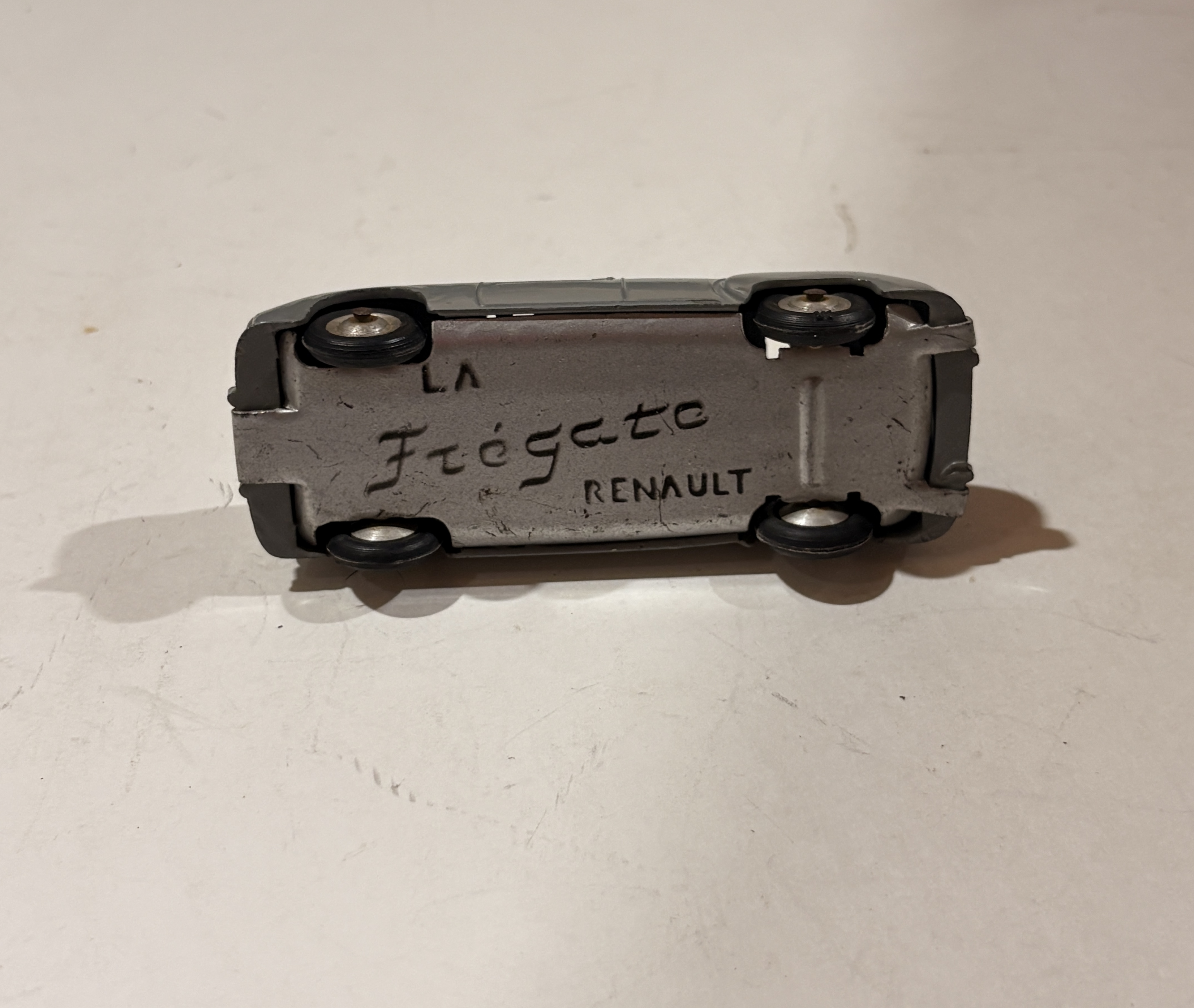 RENAULT FREGATE CIJ 1.43
