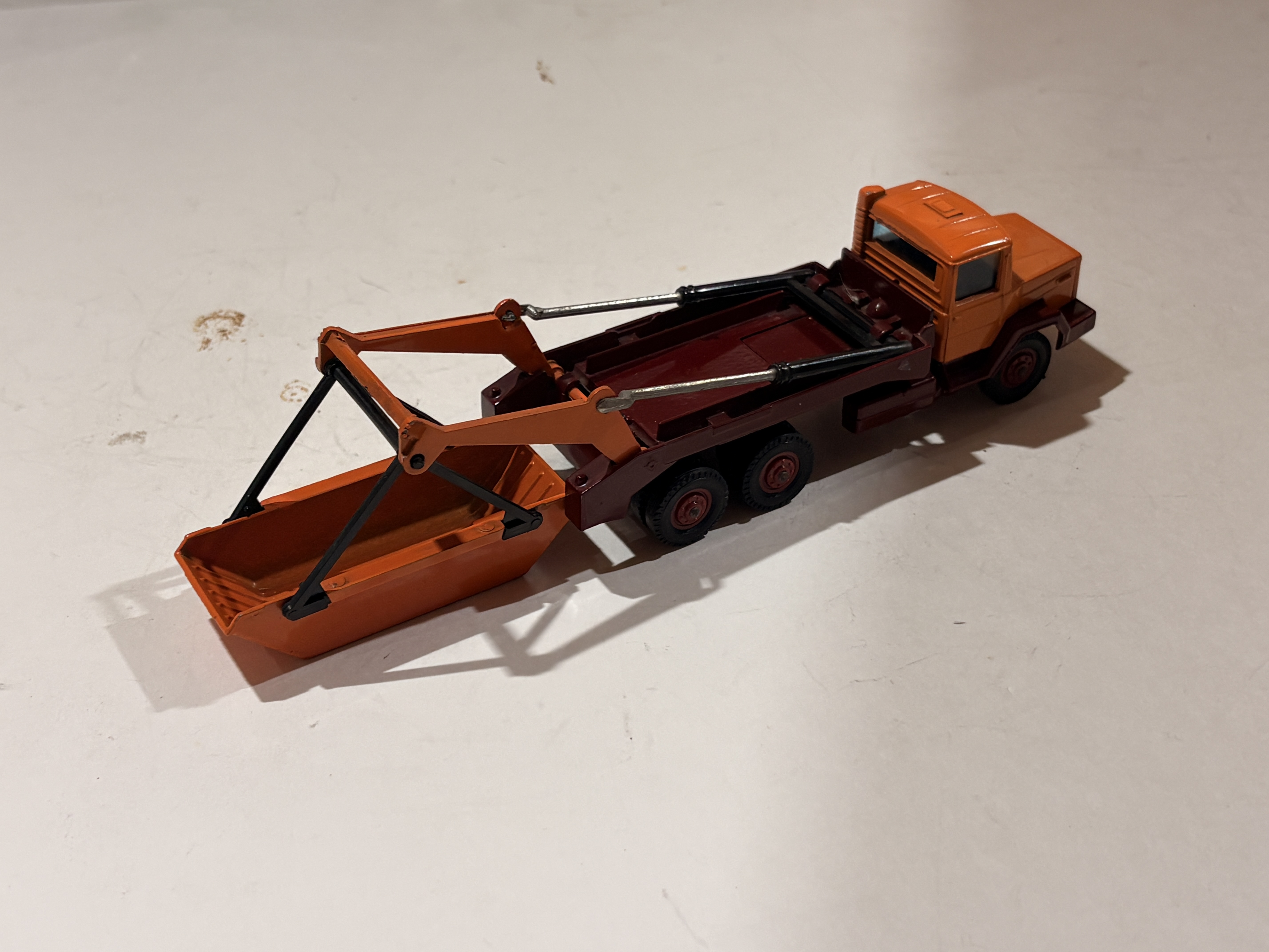 UNIC IVECO SOLIDO 1.43